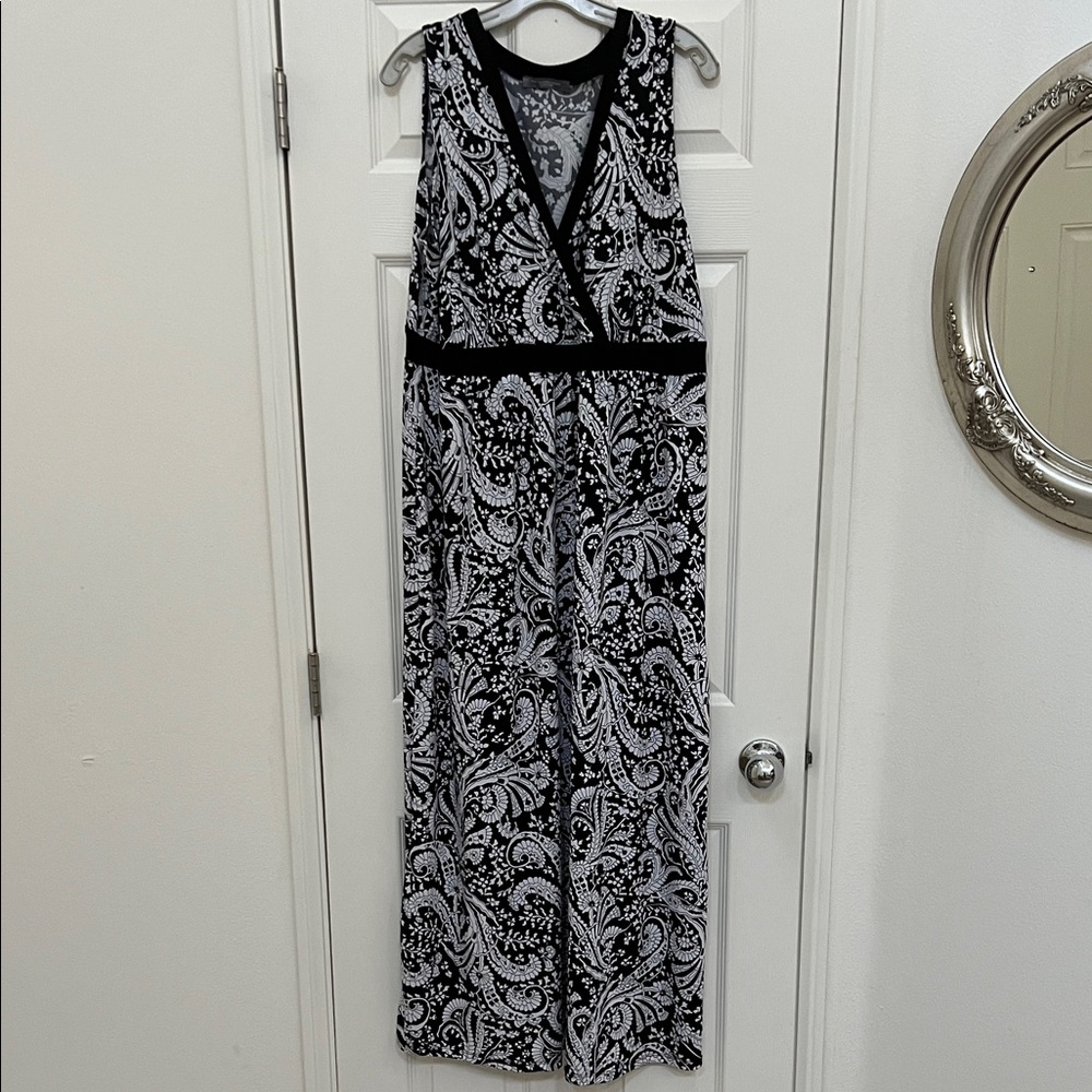 NY Collection Elegant Black and White Paisley Dress